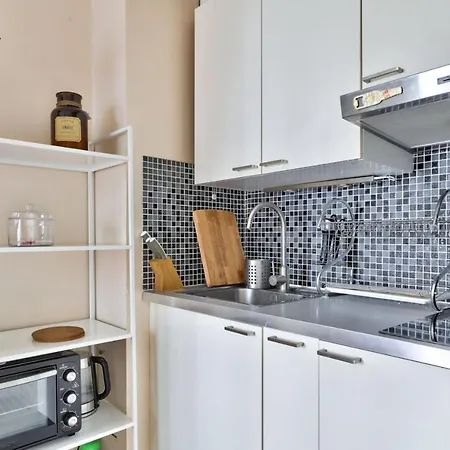 For 2 People In La Villette Paris